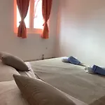 Julija Διαμέρισμα *