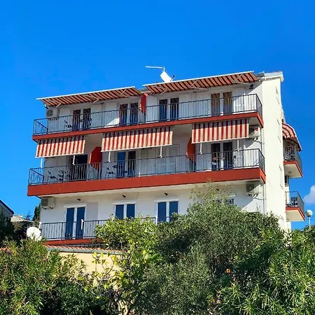 Appartement Julija *
