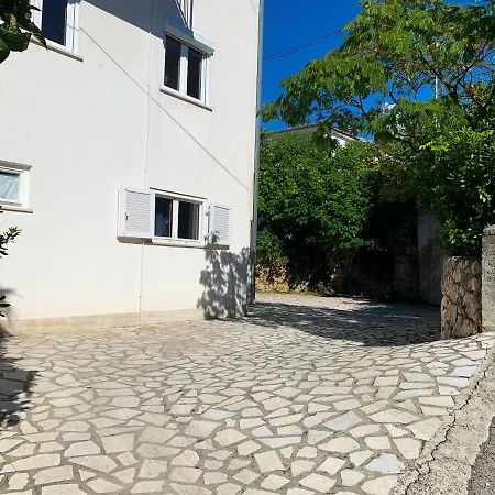 Julija * Crikvenica