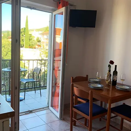 Apartment Julija Crikvenica