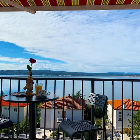 Julija Apartament Crikvenica